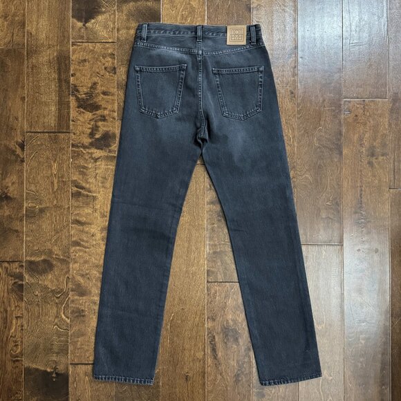 NWT Toteme Regular Fit Straight Leg Denim Jeans Women's size 26 Vintage Black - Picture 3 of 8